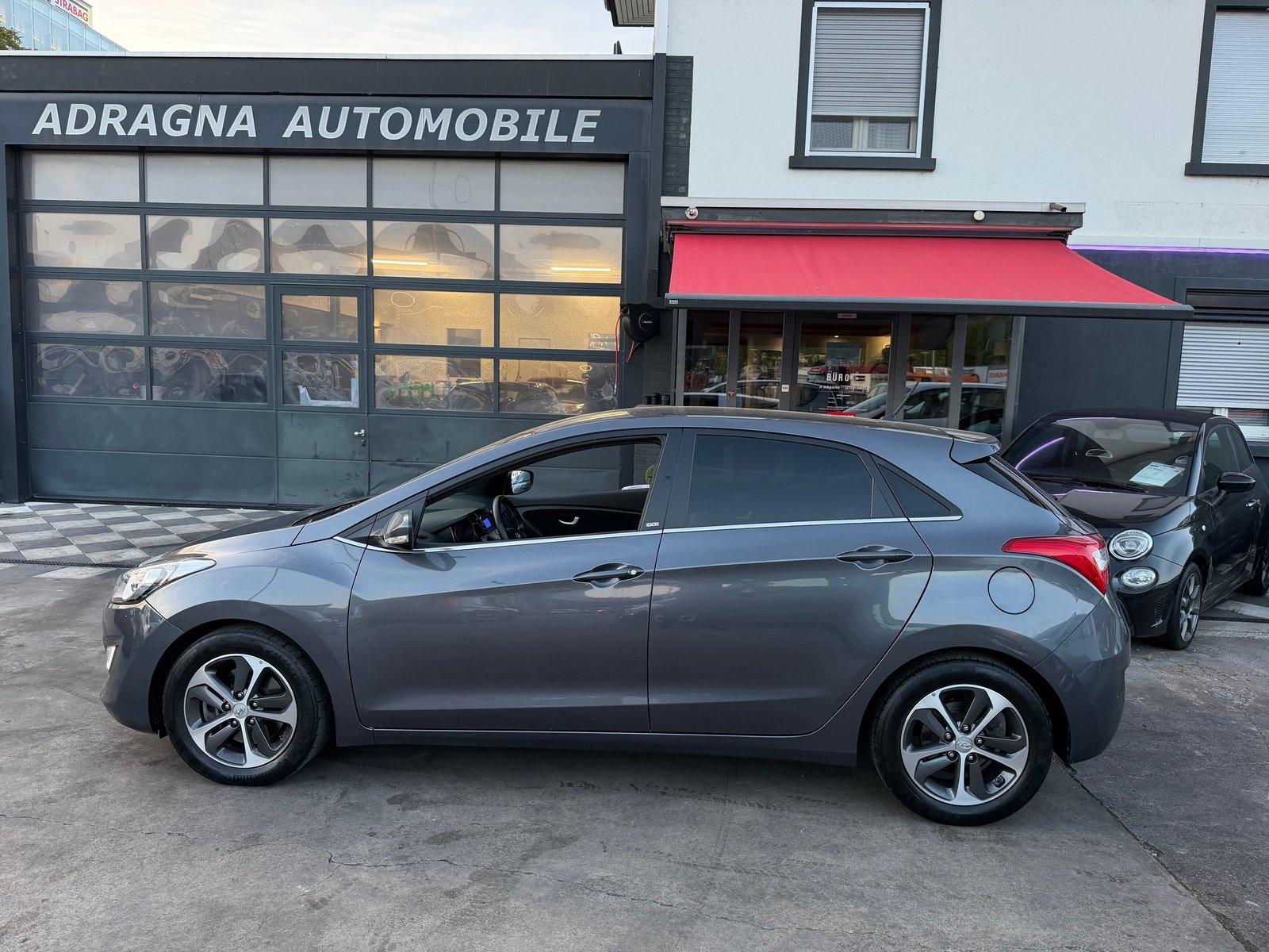 HYUNDAI i30 1.6 CRDi GO Automatic DCT, Diesel, Occasion / Utilisé, Automatique - 5