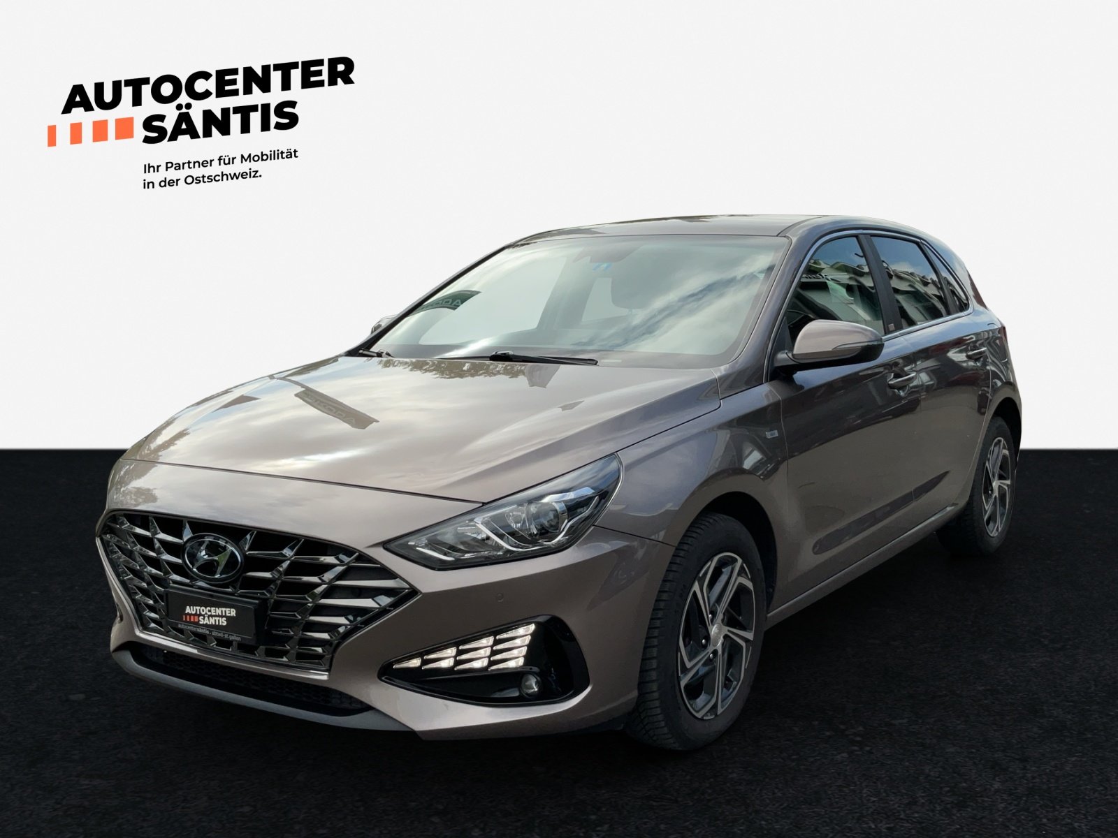 HYUNDAI i30 1.5 T-GDi Amplia 48V MH DCT