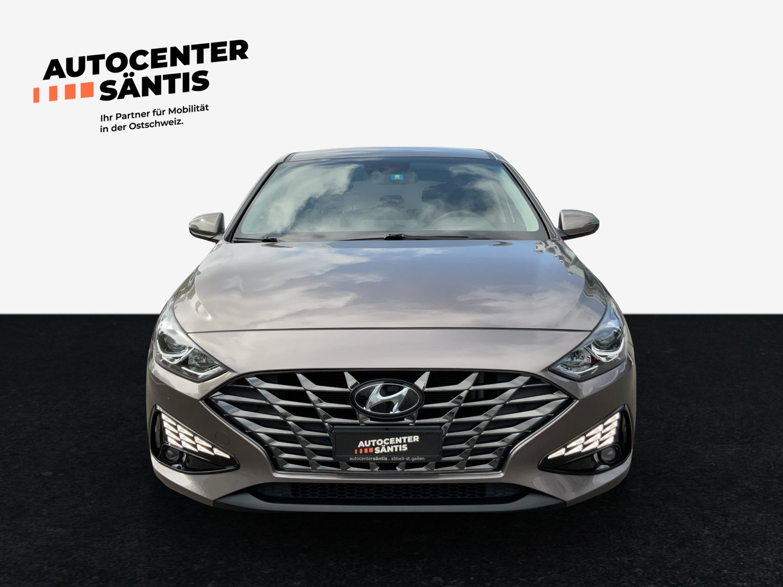 HYUNDAI i30 1.5 T-GDi Amplia 48V MH DCT, Hybride Léger Essence/Électricité, Occasion / Utilisé, Automatique - 2