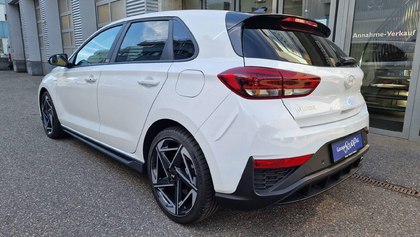 HYUNDAI i30 1.5 T-GDi N-Line, Mild-Hybrid Benzin/Elektro, Occasion / Gebraucht, Automatik - 3