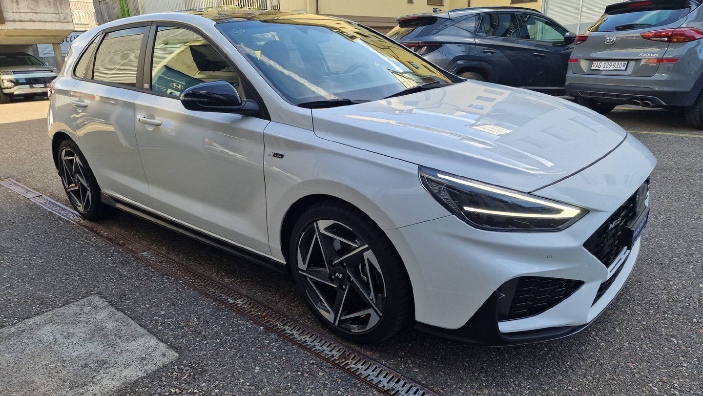 HYUNDAI i30 1.5 T-GDi N-Line, Mild-Hybrid Benzin/Elektro, Occasion / Gebraucht, Automatik - 7