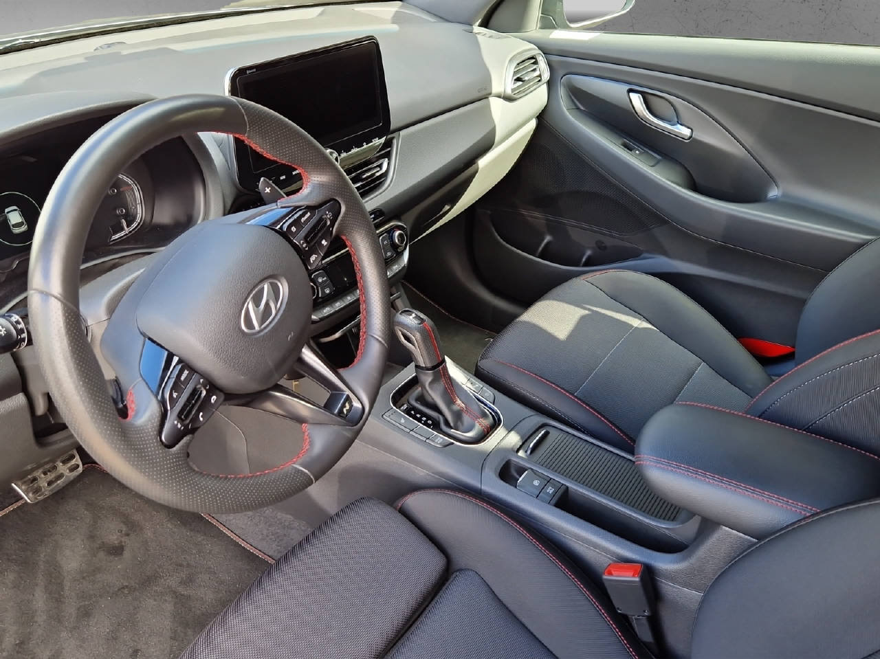 HYUNDAI i30 1.5 T-GDi N-Line MY23, Mild-Hybrid Benzin/Elektro, Occasion / Gebraucht, Automatik - 6