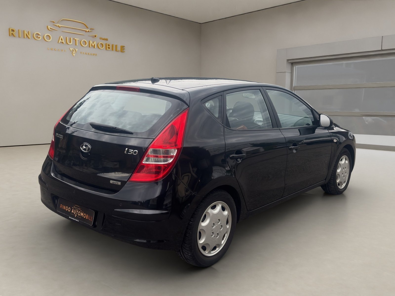 HYUNDAI i30 2.0 Premium, Benzina, Occasioni / Usate, Manuale - 7