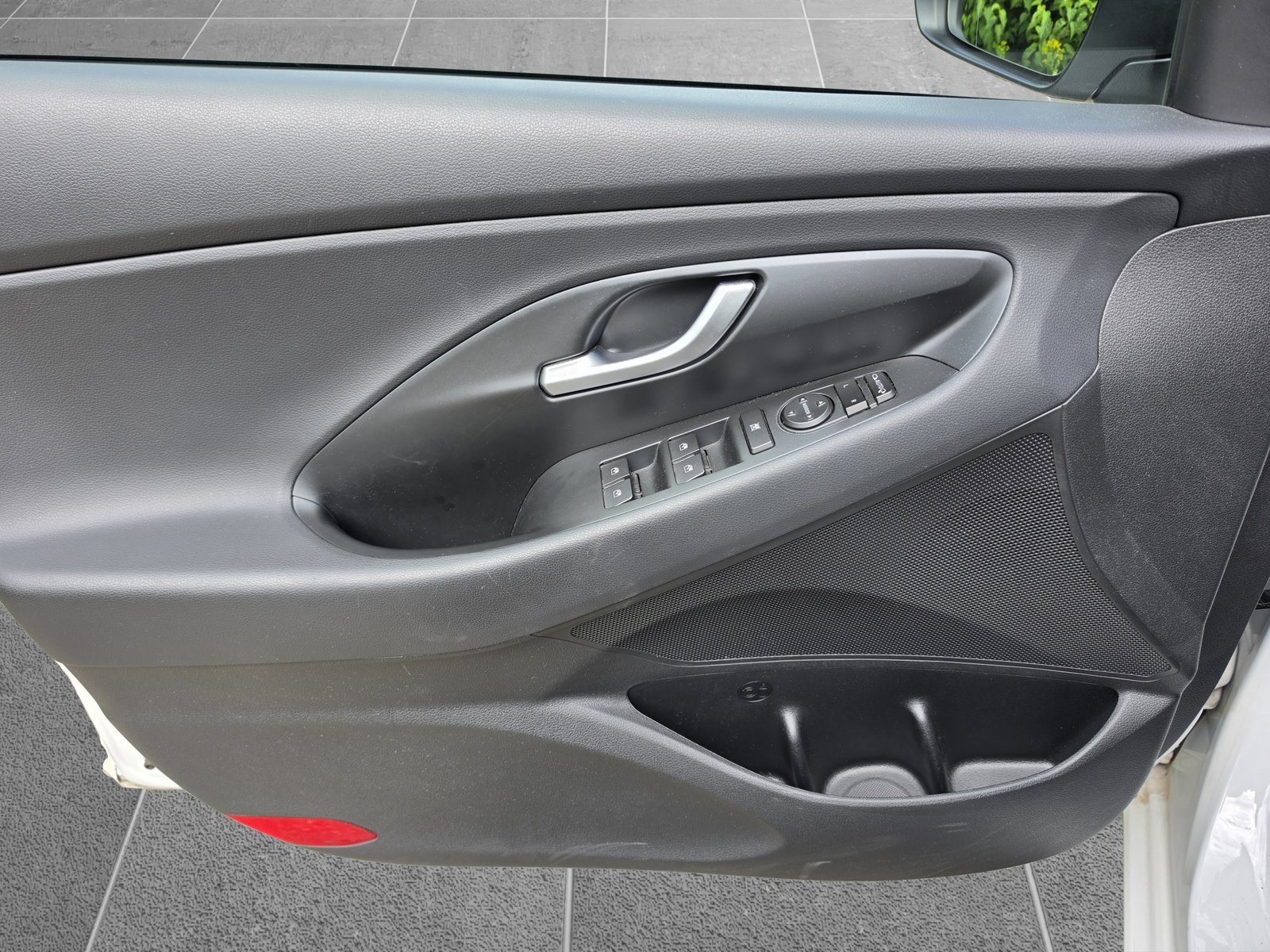 HYUNDAI i30 1.4 T-GDI Amplia DCT, Petrol, Second hand / Used, Automatic - 6