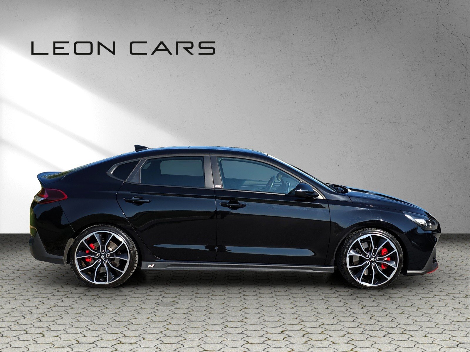 HYUNDAI i30 Fastback N 2.0 T-GDi, Petrol, Second hand / Used, Manual - 4