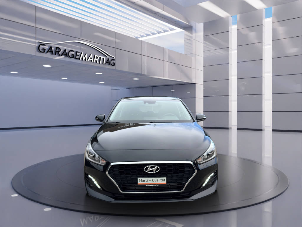 HYUNDAI i30 1.4 T-GDi Amplia, Petrol, Second hand / Used, Automatic - 2