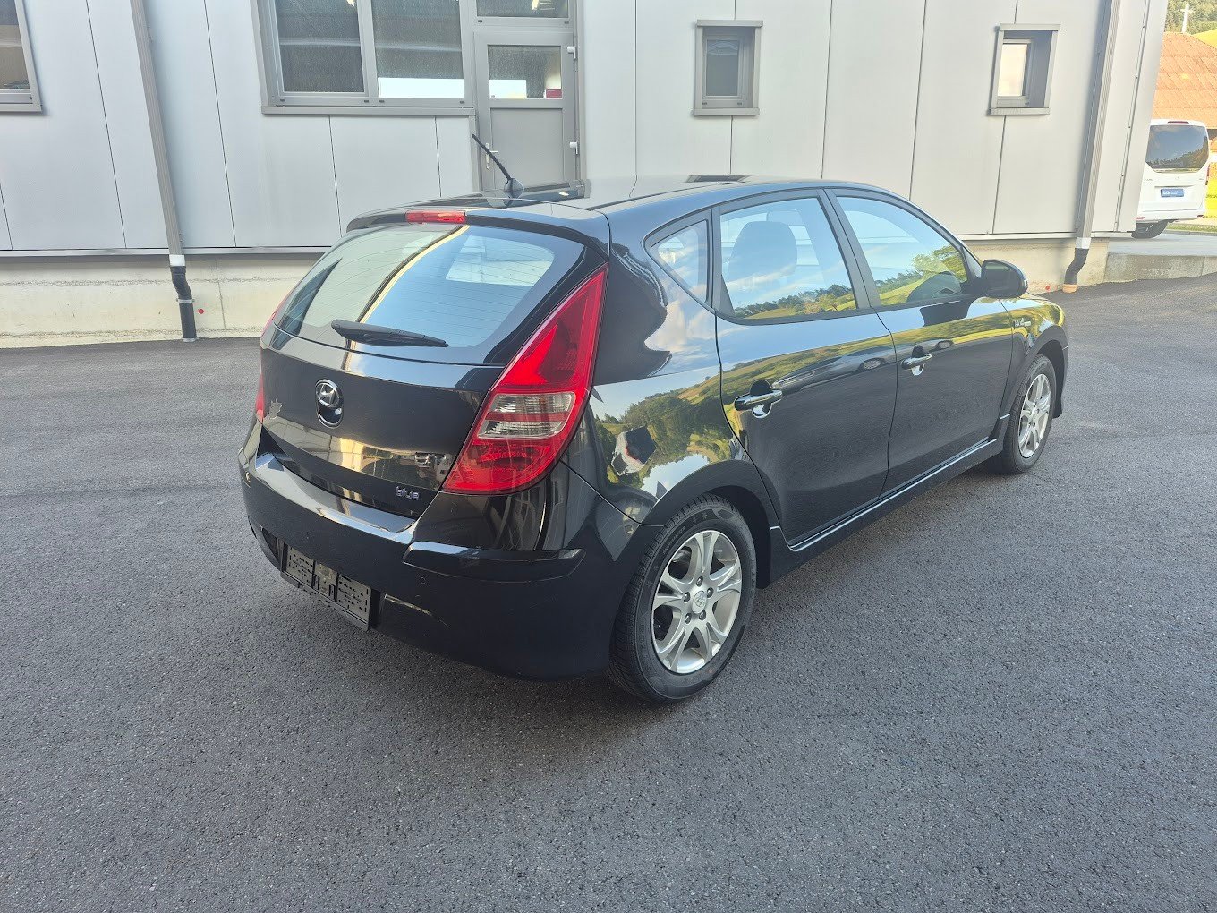 HYUNDAI i30 1.6 Swiss Plus Edition, Benzina, Occasioni / Usate, Manuale - 5
