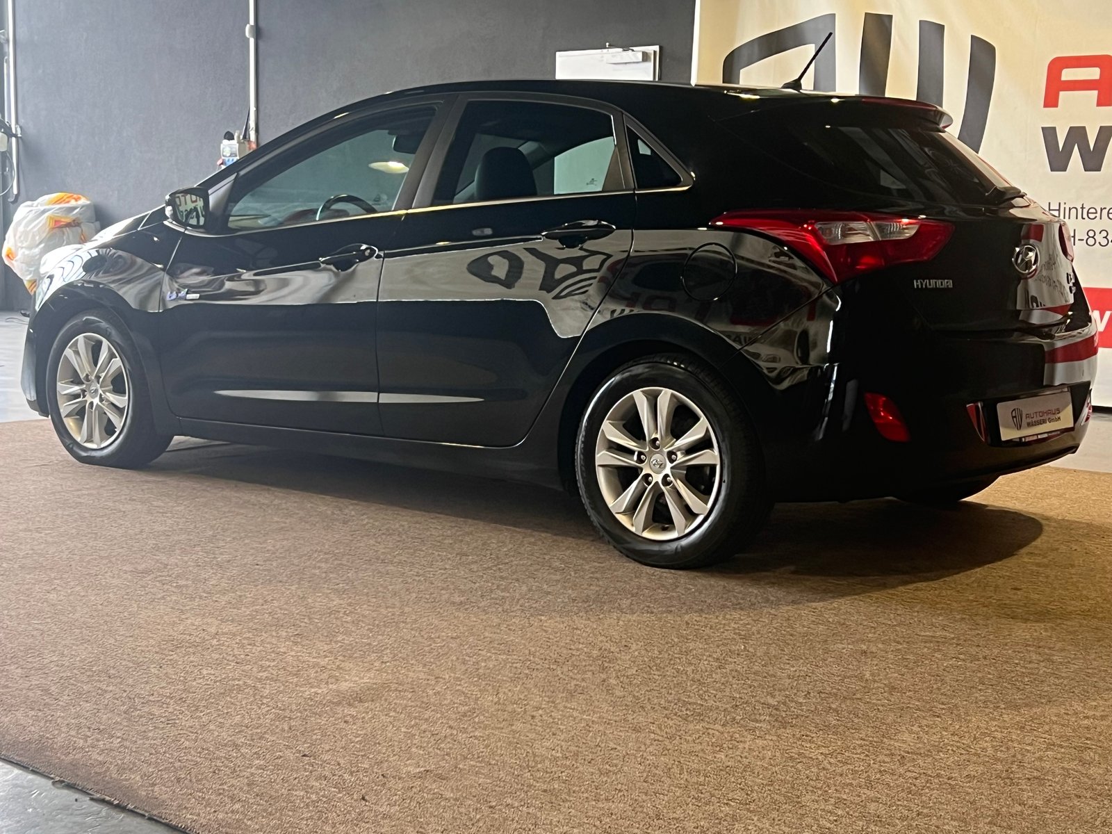HYUNDAI i30 1.6 CRDi Style, Diesel, Second hand / Used, Manual - 5