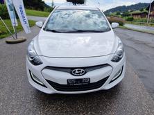 HYUNDAI i30 1.4 Comfort, Benzin, Occasion / Gebraucht, Handschaltung - 2