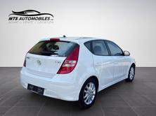 HYUNDAI i30 1.6 Swiss Plus Edition, Benzin, Occasion / Gebraucht, Handschaltung - 6