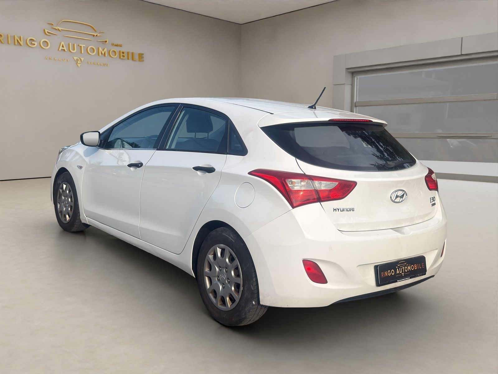 HYUNDAI i30 1.4 CRDI, Diesel, Occasion / Utilisé, Manuelle - 5