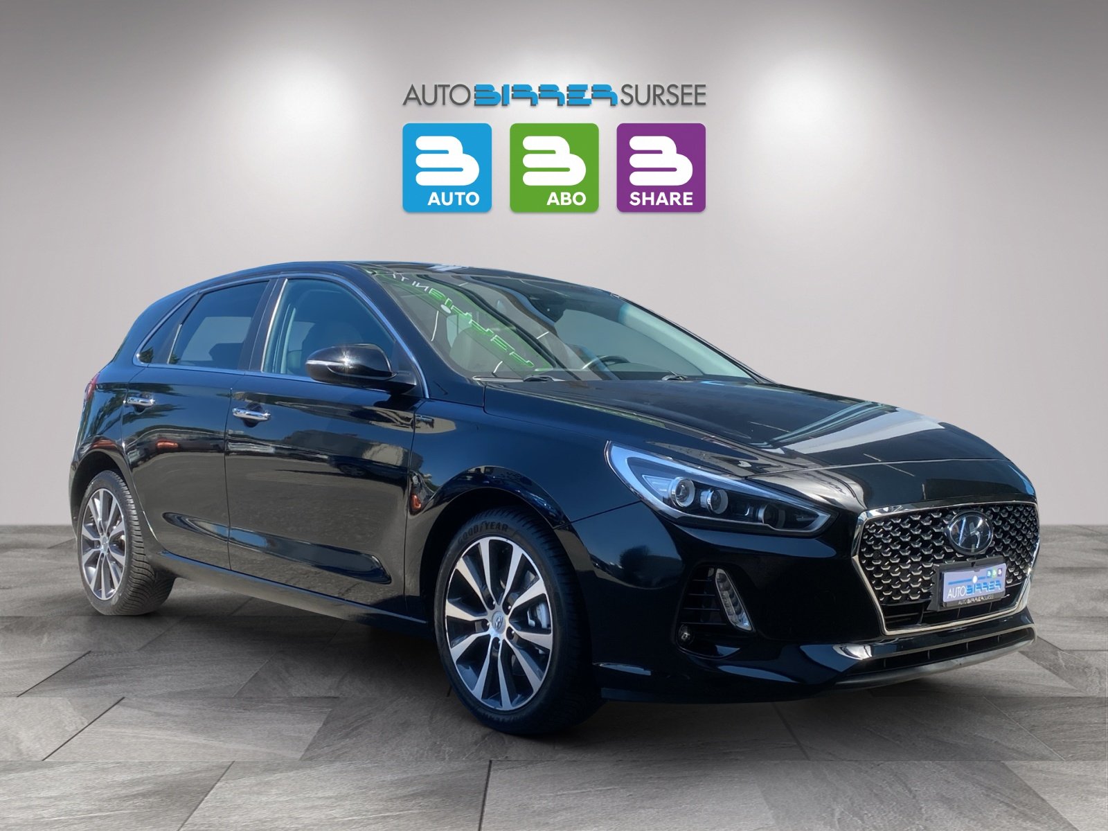 HYUNDAI i30 1.4 T-GDi Launch, Benzin, Occasion / Gebraucht, Automatik - 3