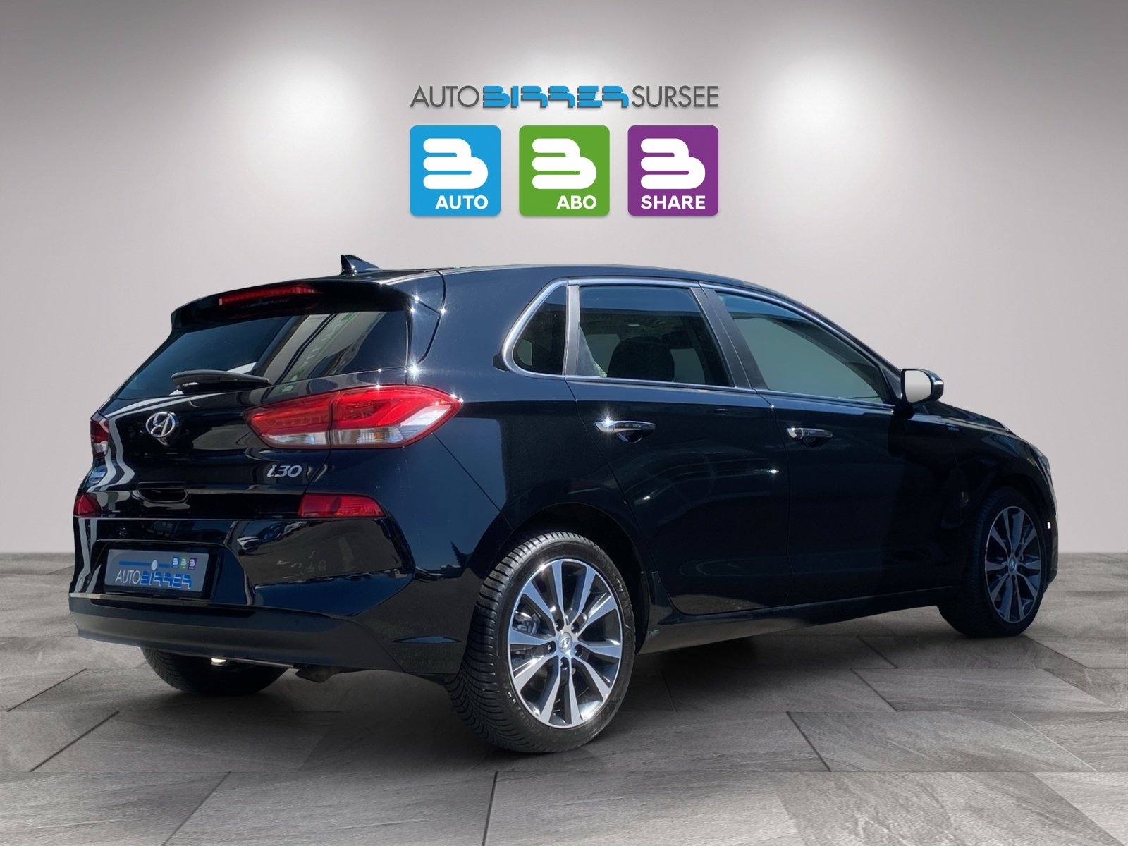 HYUNDAI i30 1.4 T-GDi Launch, Benzin, Occasion / Gebraucht, Automatik - 5