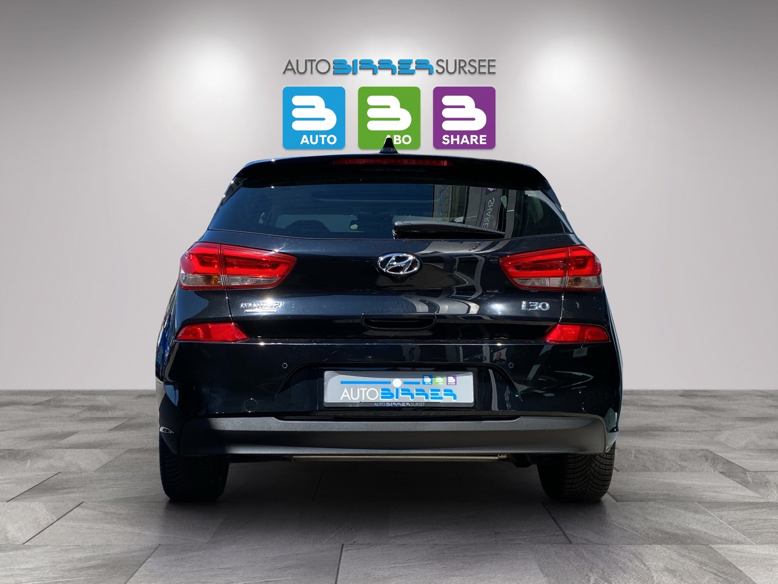 HYUNDAI i30 1.4 T-GDi Launch, Benzin, Occasion / Gebraucht, Automatik - 6