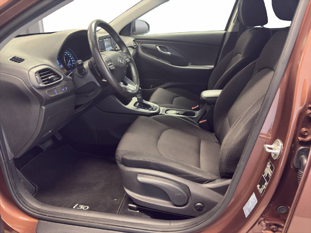 HYUNDAI i30 1.4 T-GDi Launch, Benzina, Occasioni / Usate, Automatico - 4