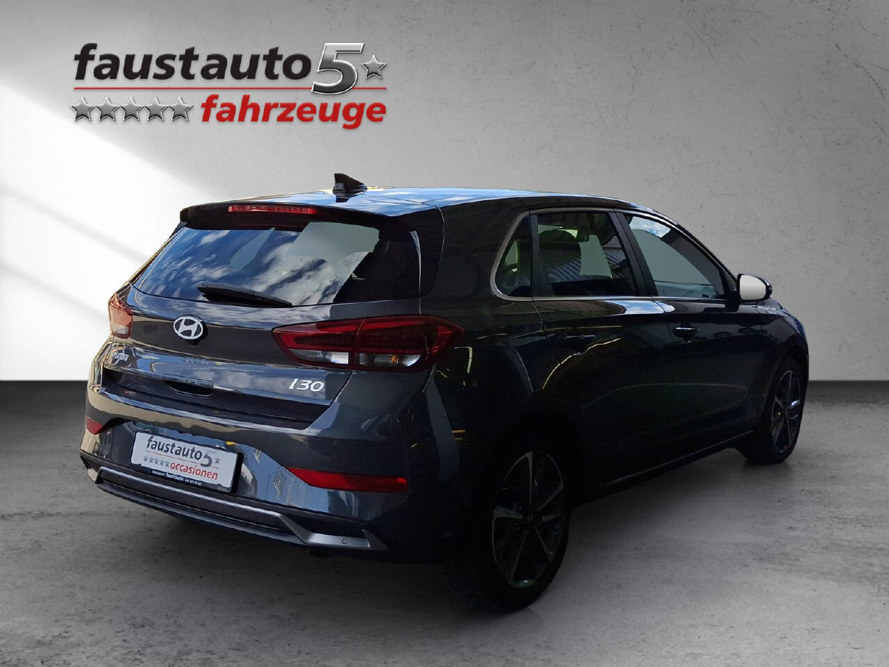 HYUNDAI i30 1.5 T-GDi Vertex, Mild-Hybrid Benzin/Elektro, Occasion / Gebraucht, Automatik - 5