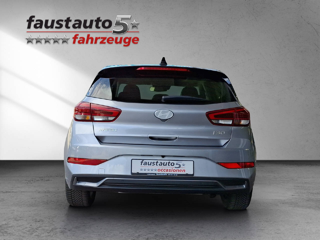 HYUNDAI i30 1.5 T-GDi Vertex, Mild-Hybrid Benzin/Elektro, Occasion / Gebraucht, Automatik - 4