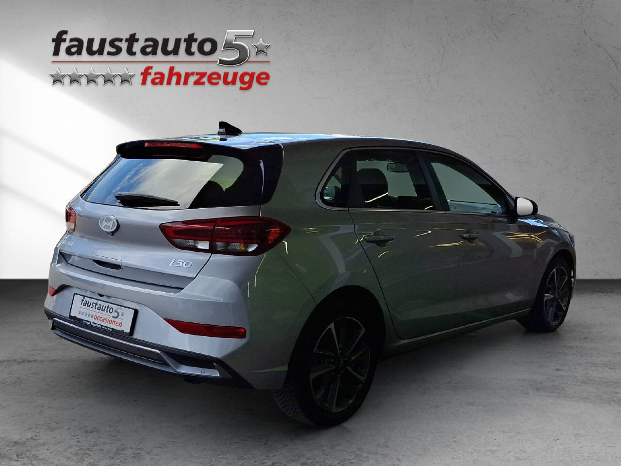 HYUNDAI i30 1.5 T-GDi Vertex, Mild-Hybrid Benzin/Elektro, Occasion / Gebraucht, Automatik - 5