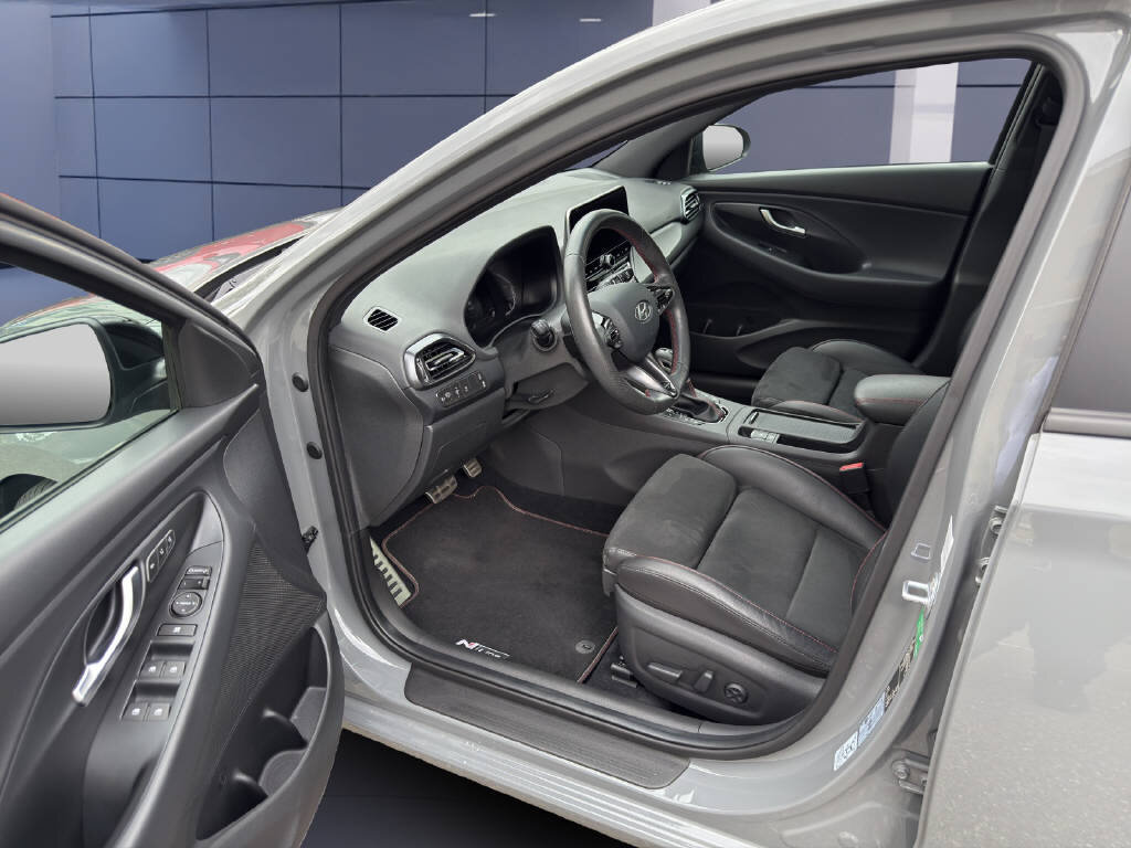 HYUNDAI i30 1.5 T-GDi N-Line Exclusive, Mild-Hybrid Petrol/Electric, Second hand / Used, Automatic - 6