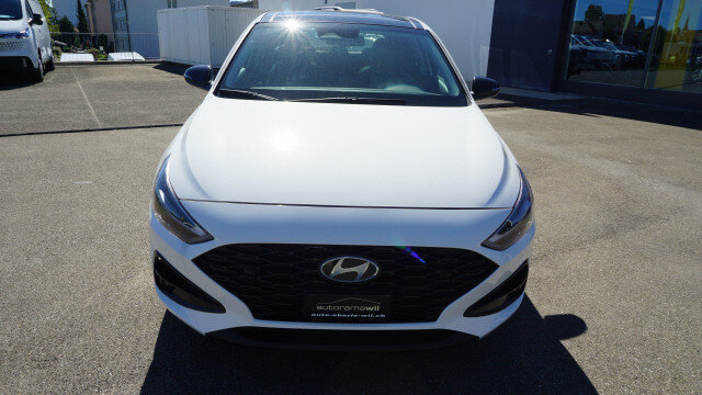 HYUNDAI i30 1.5 T-GDi Vertex DCT