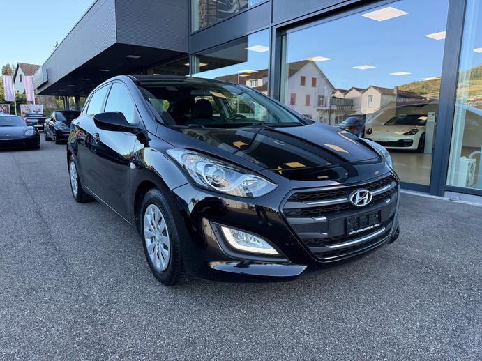 HYUNDAI i30 1.4 Pica, Benzina, Occasioni / Usate, Manuale