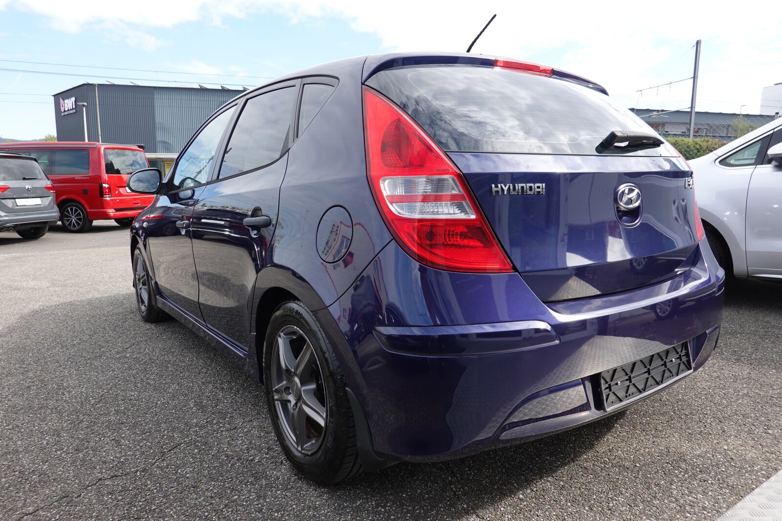 HYUNDAI i30 1.4 COMFORT - HAGELSCHADEN, Benzin, Occasion / Gebraucht, Handschaltung - 2