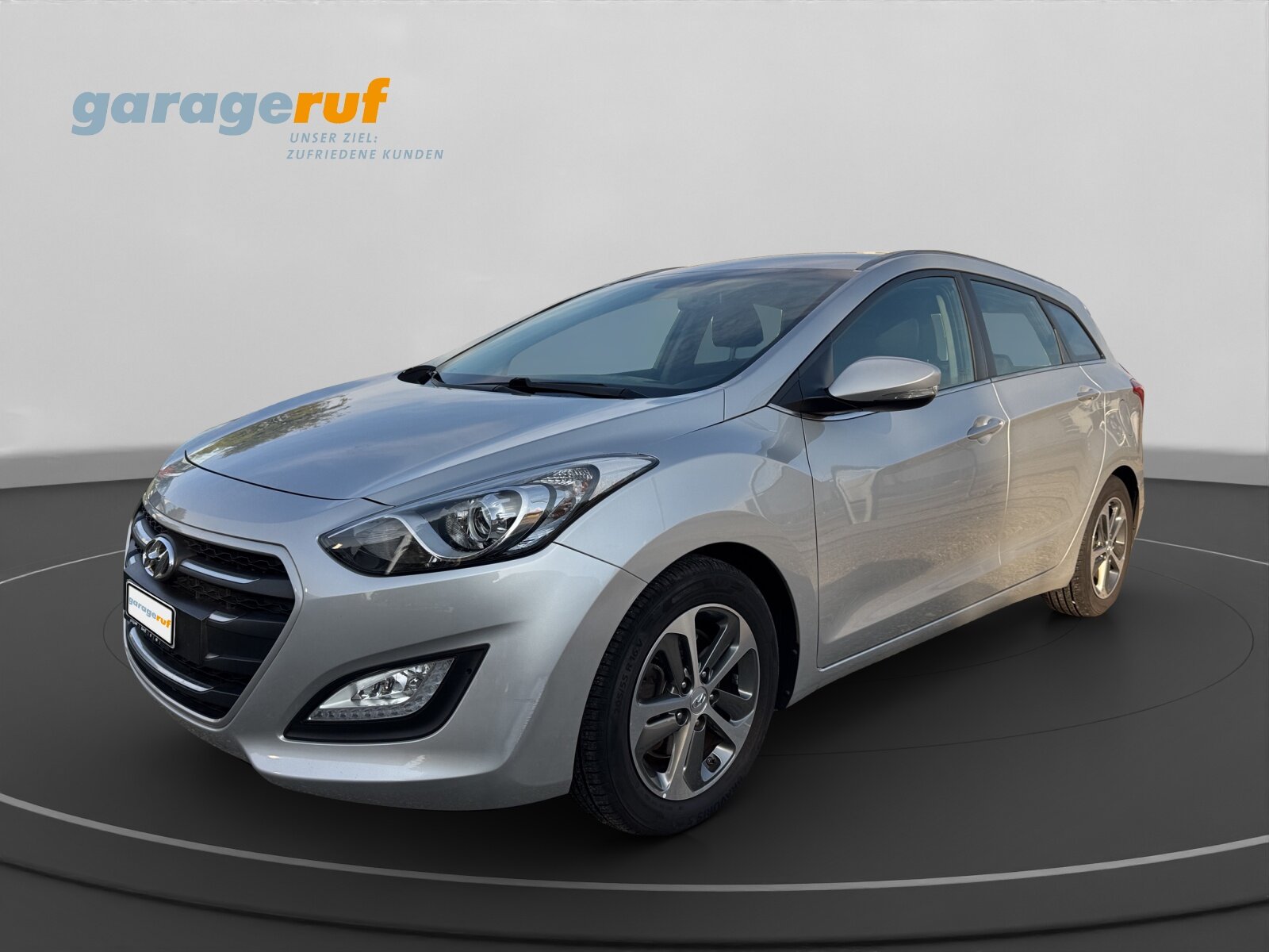 HYUNDAI i30 1.6 GDi Amplia, Benzina, Occasioni / Usate, Automatico - 3