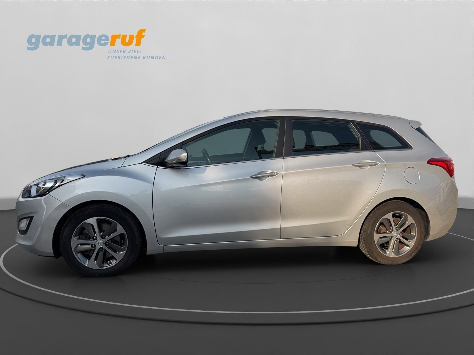 HYUNDAI i30 1.6 GDi Amplia, Benzina, Occasioni / Usate, Automatico - 4