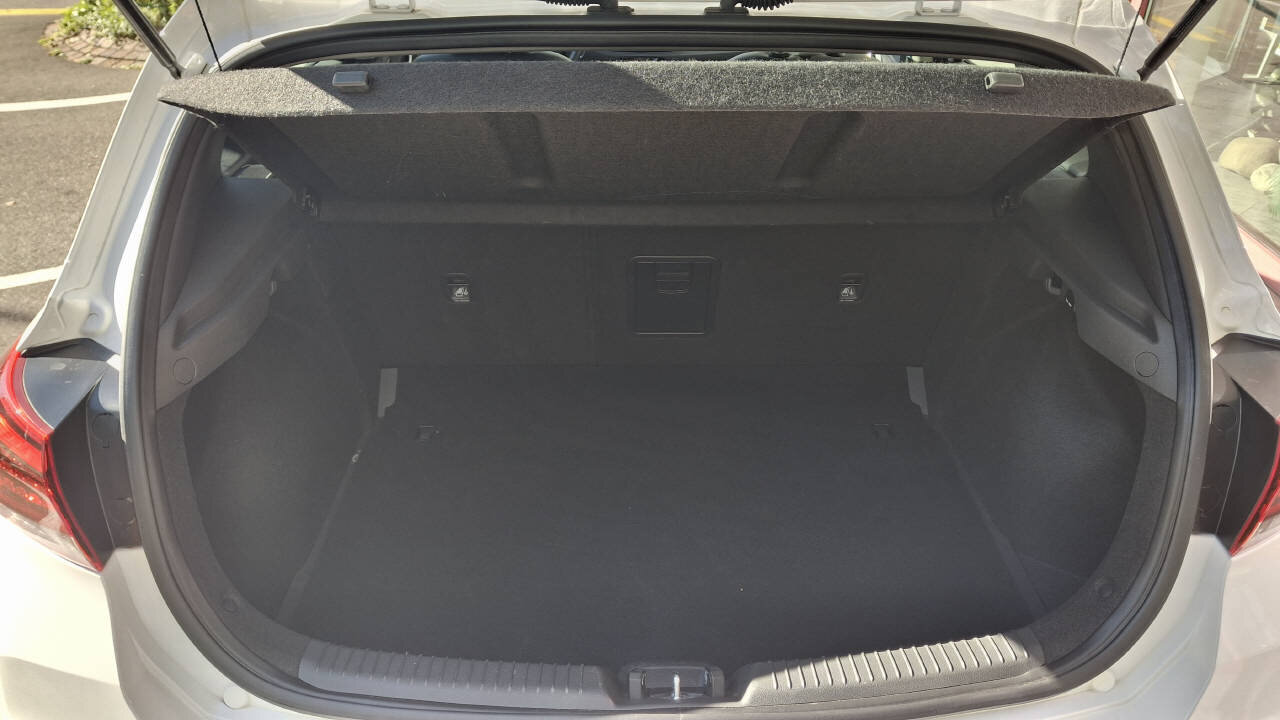 HYUNDAI i30 1.5 T-GDi Vertex, Hybride Léger Essence/Électricité, Occasion / Utilisé, Automatique - 6