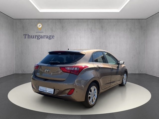 HYUNDAI I30 1.6 GDi Style, Benzin, Occasion / Gebraucht, Automatik - 6