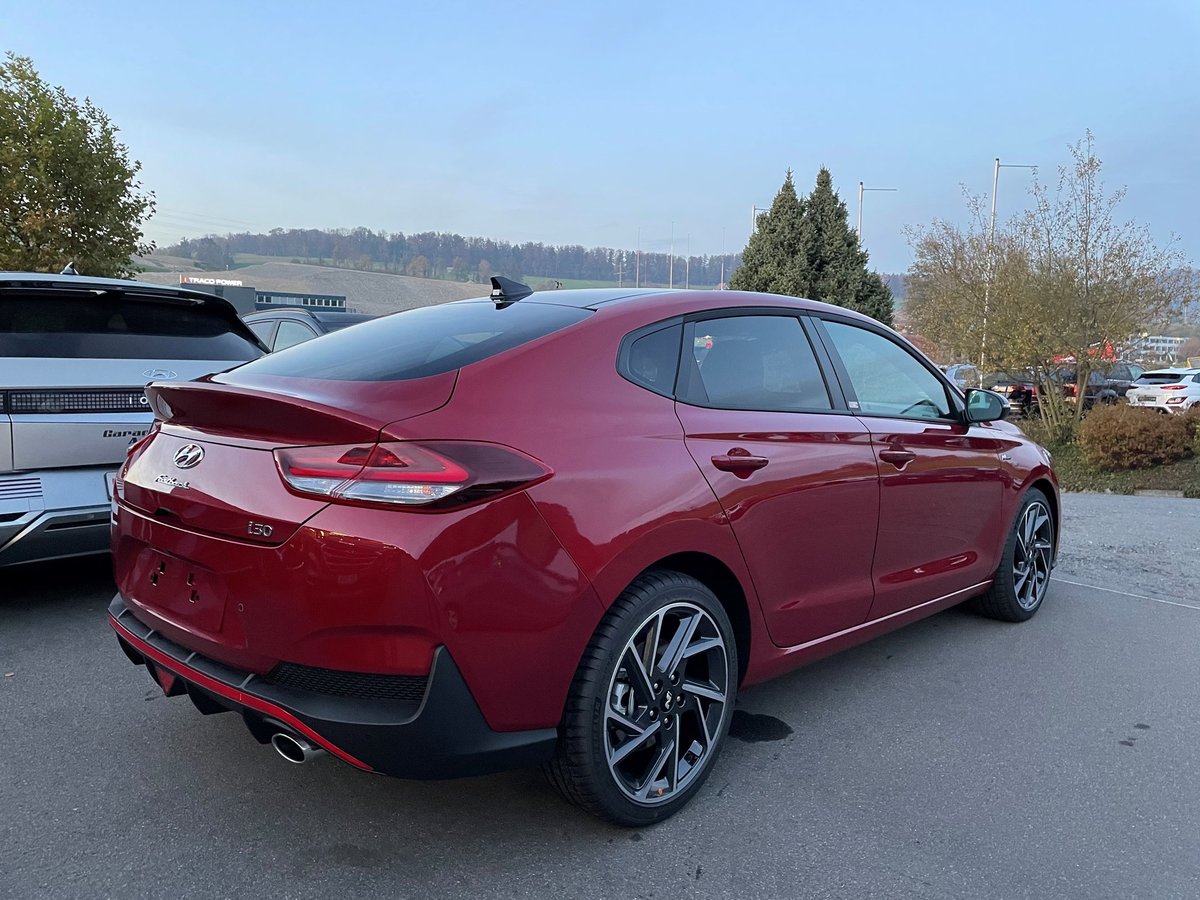 HYUNDAI i30 Fastback 1.5 T-GDi N Line Exclusive 48V MH DCT, Benzin, Vorführwagen, Automatik - 3
