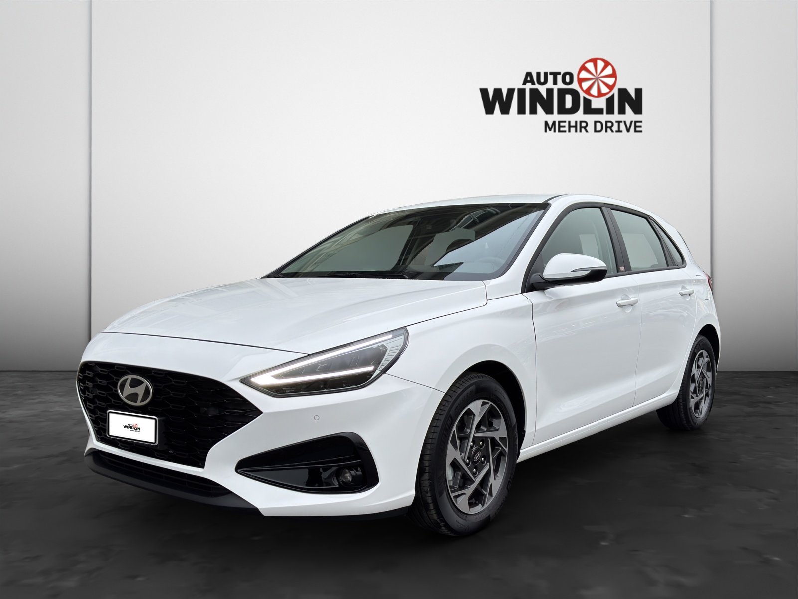HYUNDAI i30 1.5 T-GDi Origo, Mild-Hybrid Benzin/Elektro, Vorführwagen, Automatik - 2