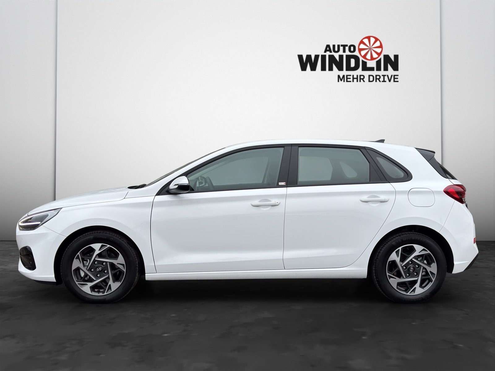 HYUNDAI i30 1.5 T-GDi Origo, Mild-Hybrid Benzin/Elektro, Vorführwagen, Automatik - 4