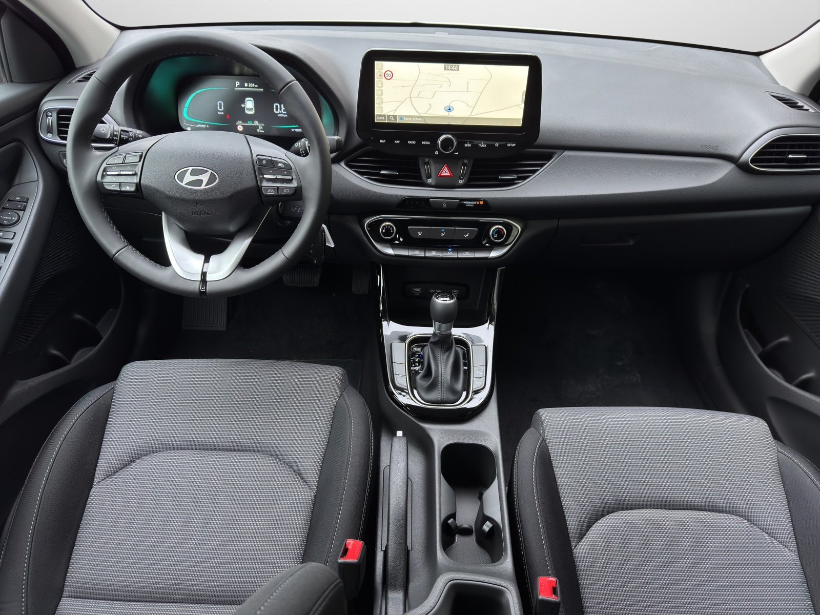 HYUNDAI i30 1.5 T-GDi Origo, Mild-Hybrid Benzin/Elektro, Vorführwagen, Automatik - 6