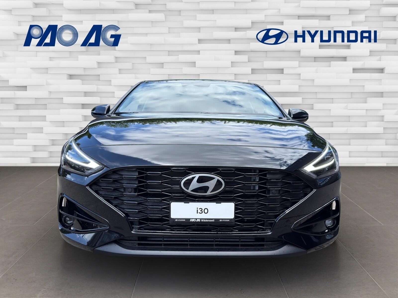 HYUNDAI i30 1.5 T-GDi Amplia, Mild-Hybrid Petrol/Electric, Ex-demonstrator, Automatic - 5