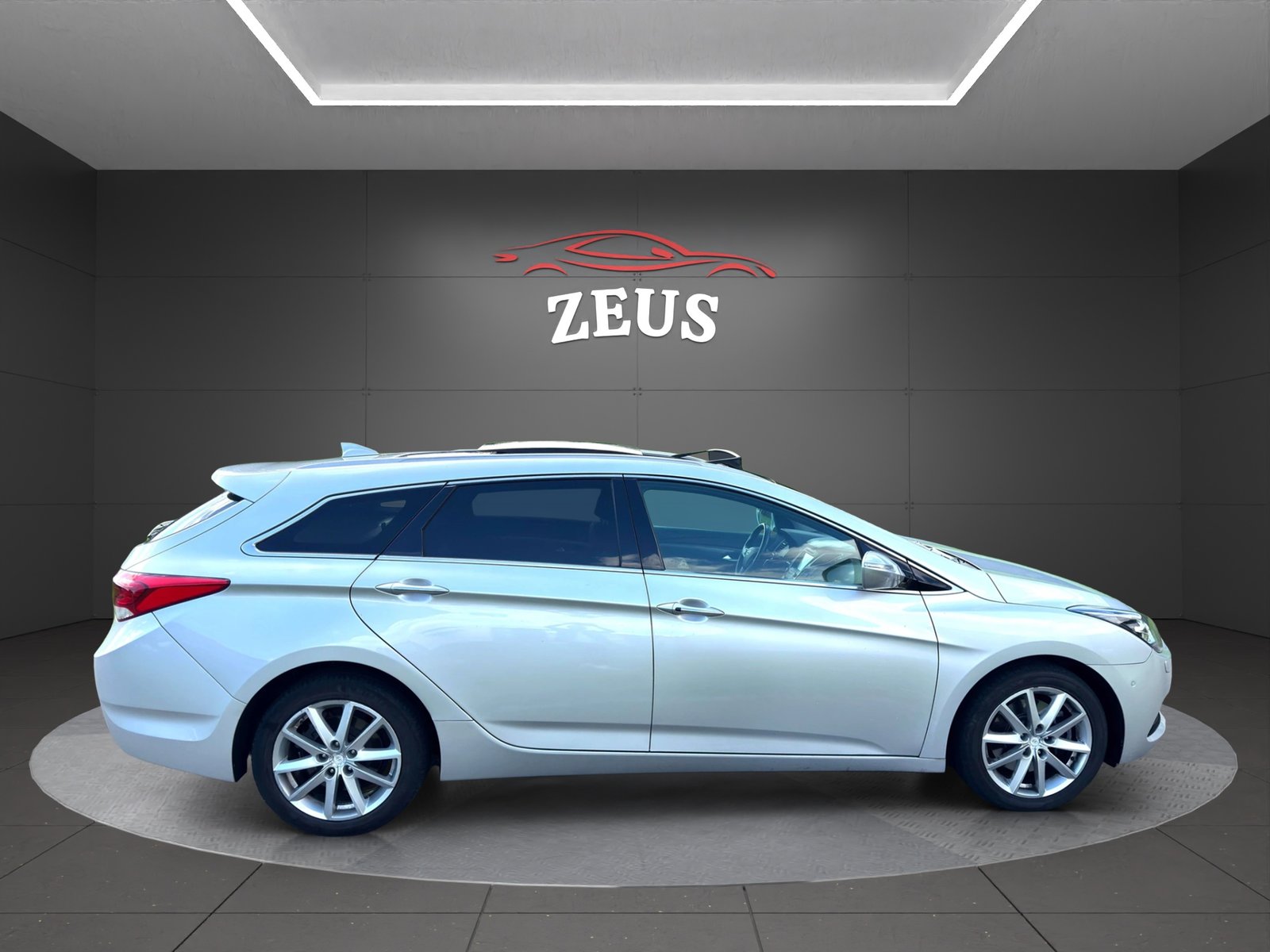 HYUNDAI i40 Wagon 1.7 CRDI Vertex Automatic, Diesel, Occasion / Utilisé, Automatique - 4