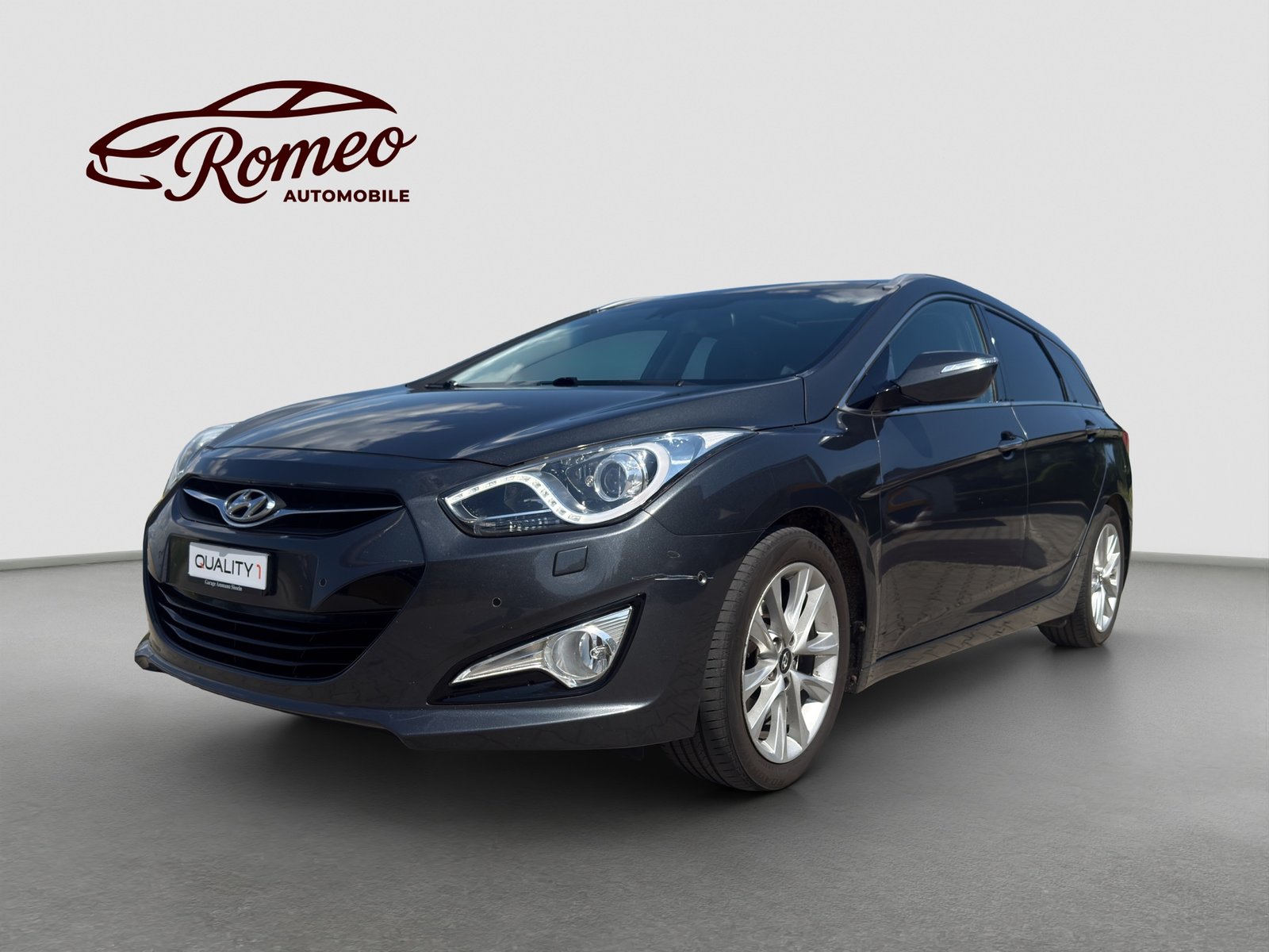HYUNDAI i40 Wagon 1.7 CRDI Premium Automatic ** Frisch ab MF