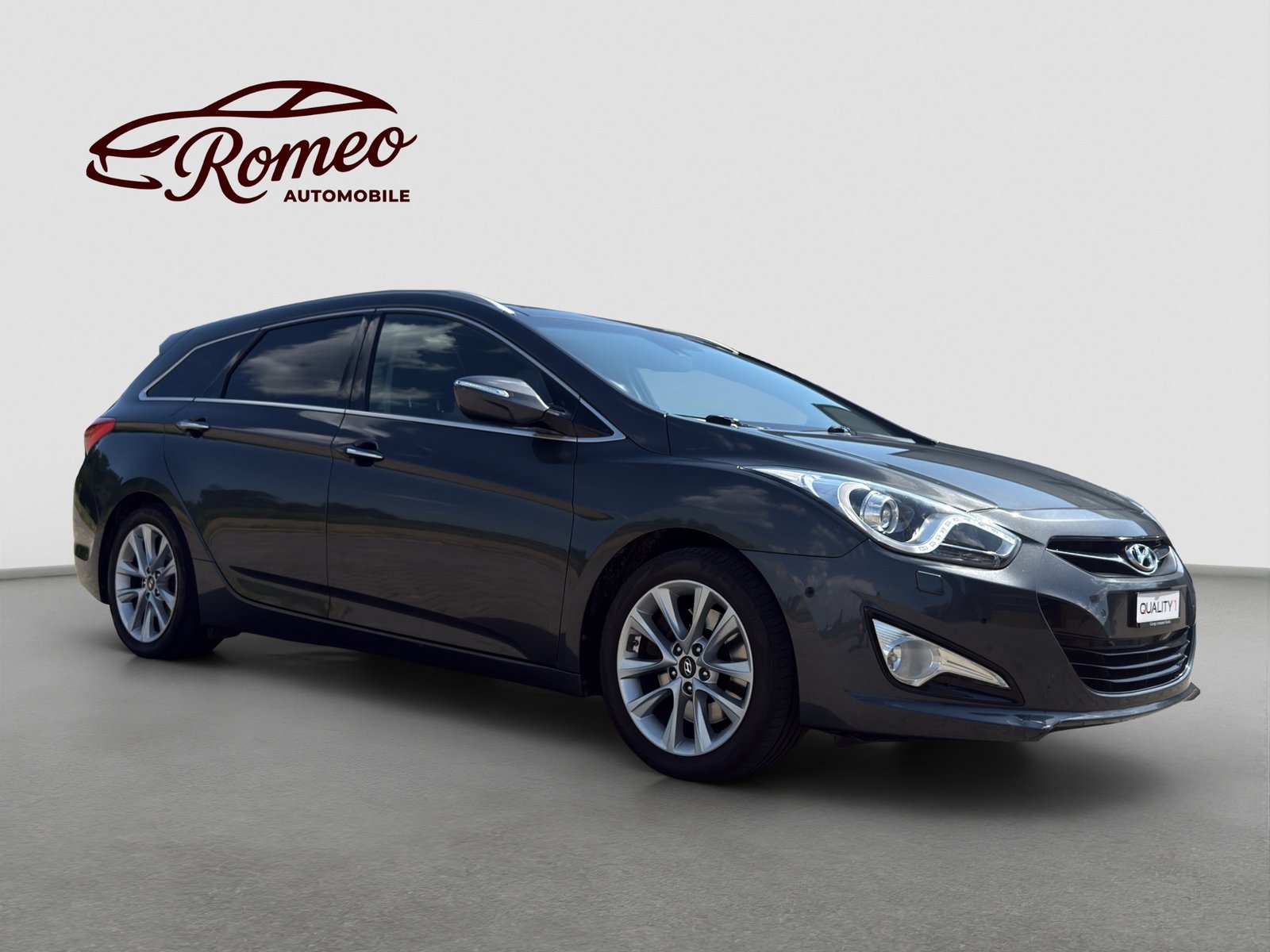 HYUNDAI i40 Wagon 1.7 CRDI Premium Automatic ** Frisch ab MF, Diesel, Occasioni / Usate, Automatico - 4