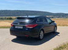 HYUNDAI i40 Wagon 1.7 CRDI Premium Automatic, Diesel, Occasion / Utilisé, Automatique - 7