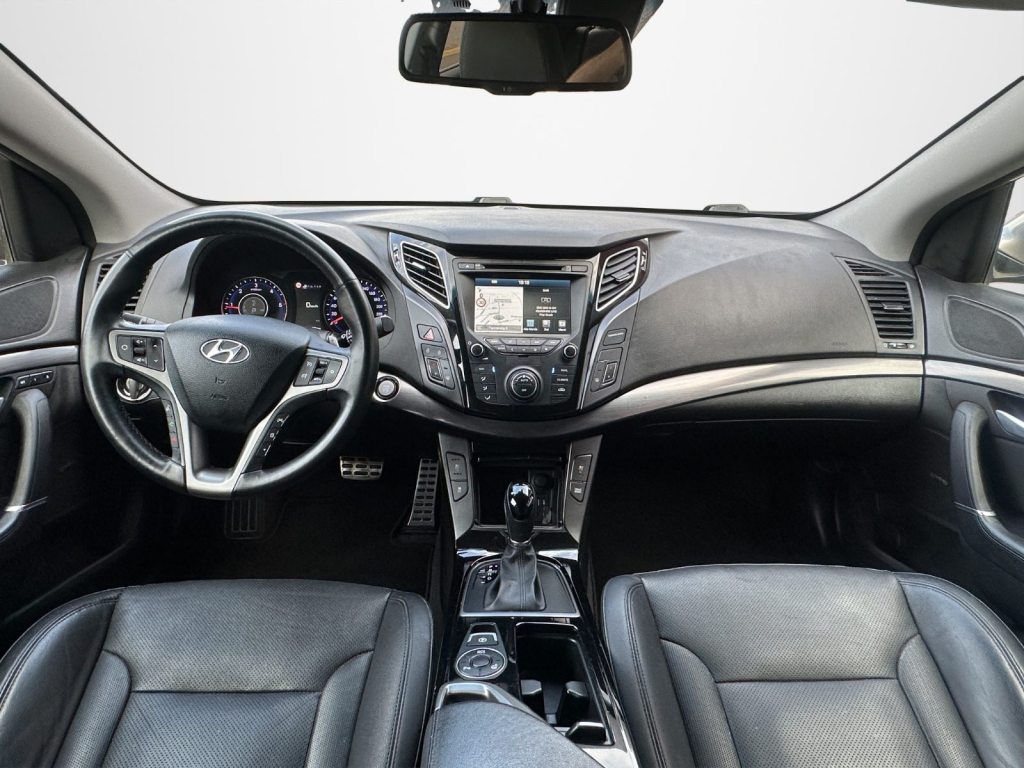 HYUNDAI i40 1.7 CRDi 141 Vertex, Diesel, Occasion / Utilisé, Automatique - 2