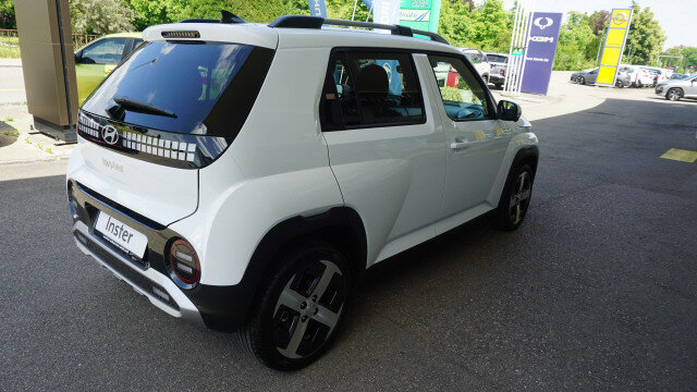 HYUNDAI Inster 49kWh Vertex, New car, Automatic - 6
