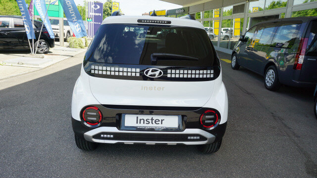 HYUNDAI Inster 49kWh Vertex, New car, Automatic - 7
