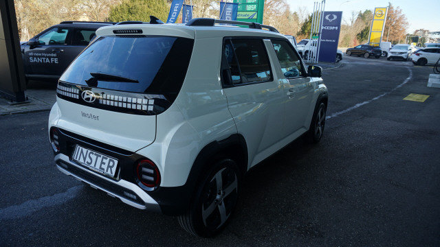 HYUNDAI Inster 49kWh Vertex, Ex-demonstrator, Automatic - 5