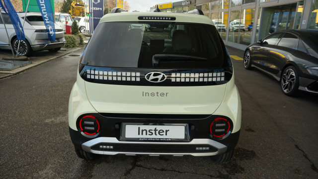 HYUNDAI Inster 49kWh Amplia, Ex-demonstrator, Automatic - 6