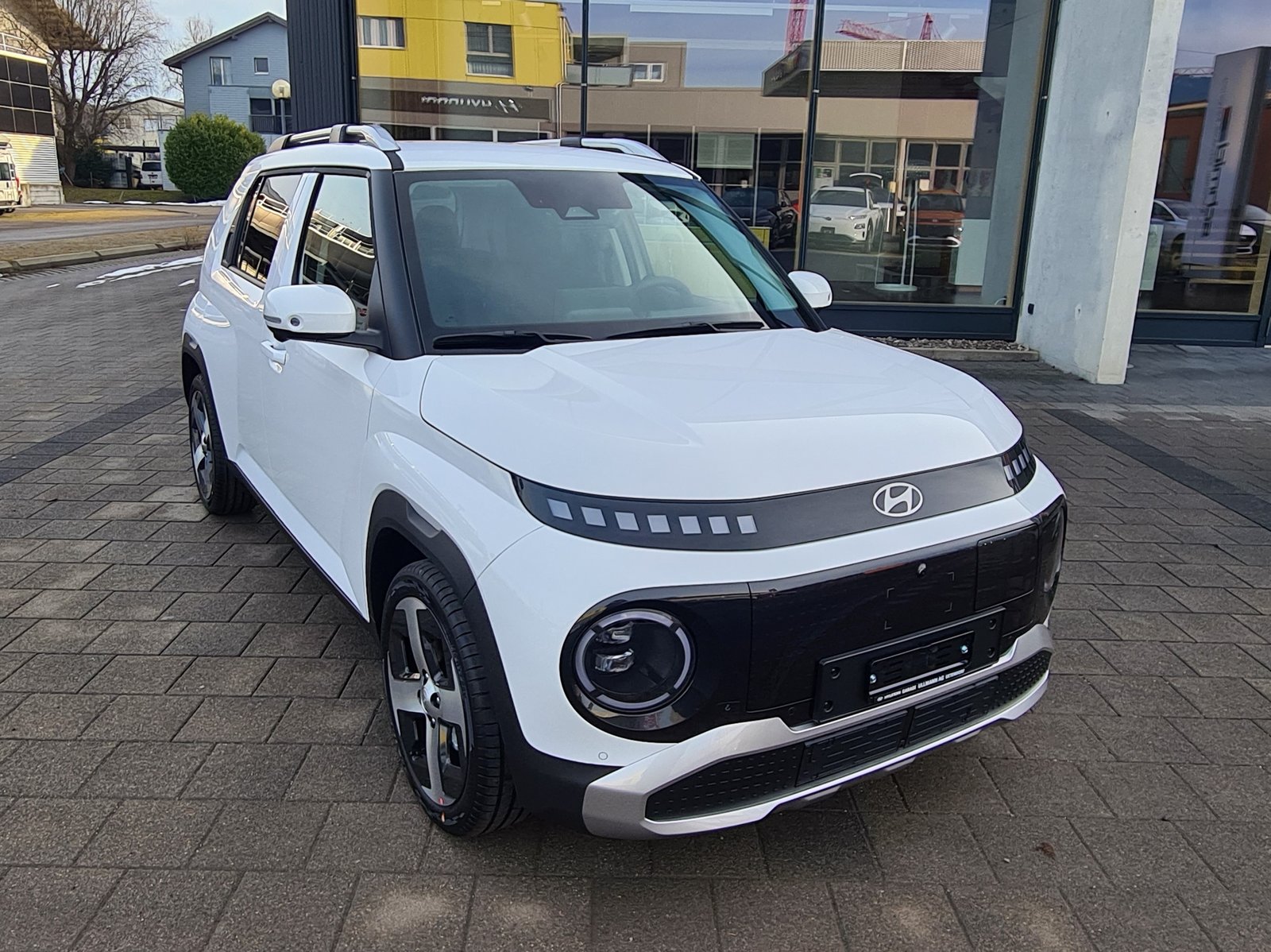 HYUNDAI Inster 49kWh Vertex, Elektro, Neuwagen, Automatik - 2