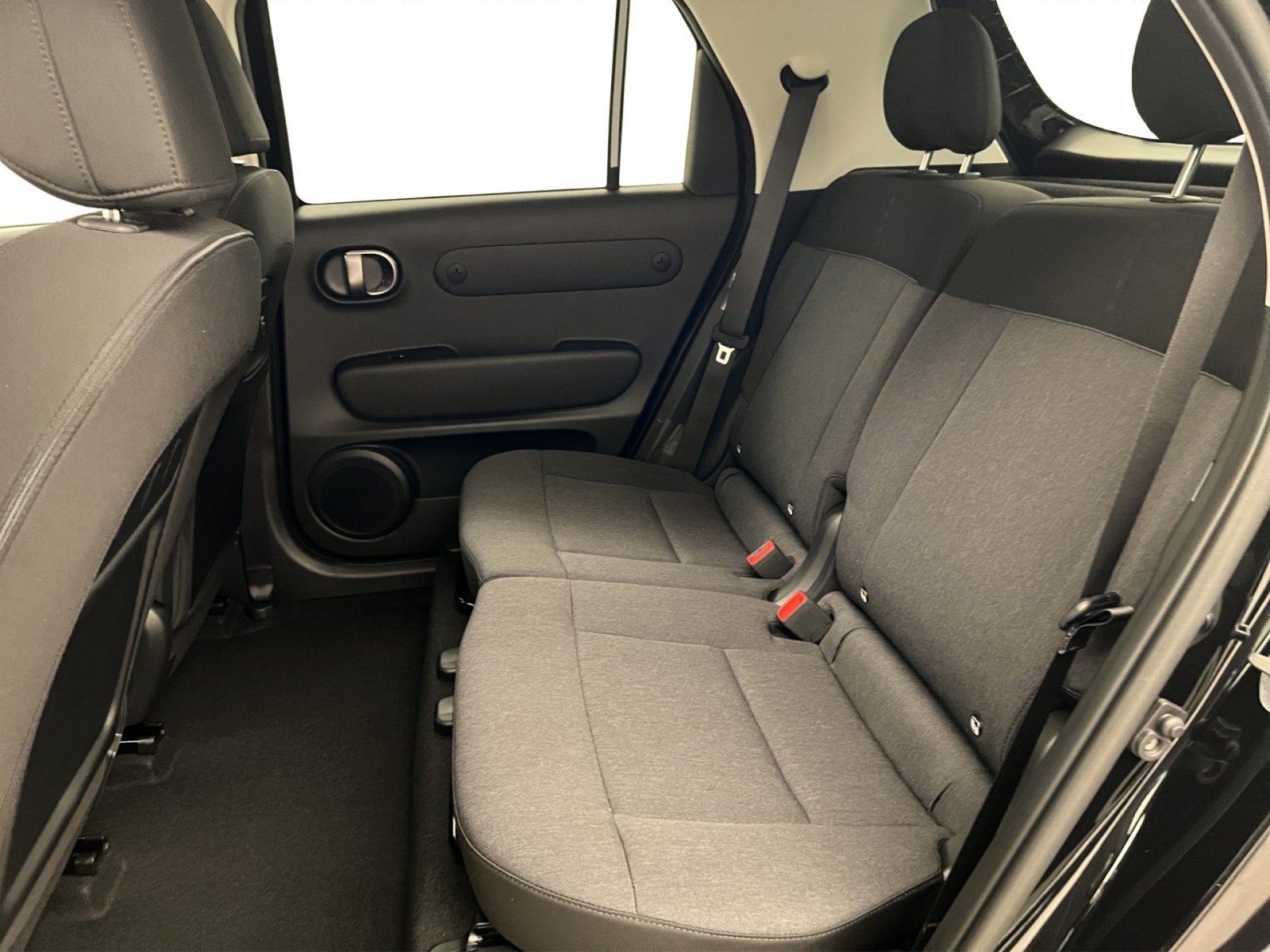 HYUNDAI Inster Electric Amplia 49 kWh, Elettrica, Auto nuove, Automatico - 5