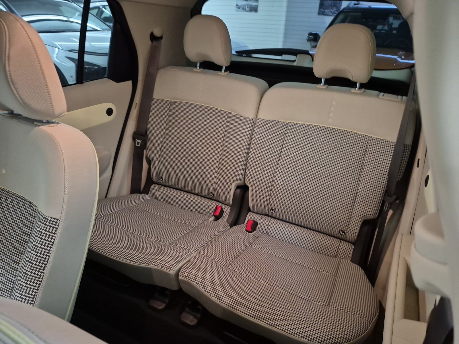 HYUNDAI Inster Electric Amplia, Électrique, Voiture nouvelle, Automatique - 7