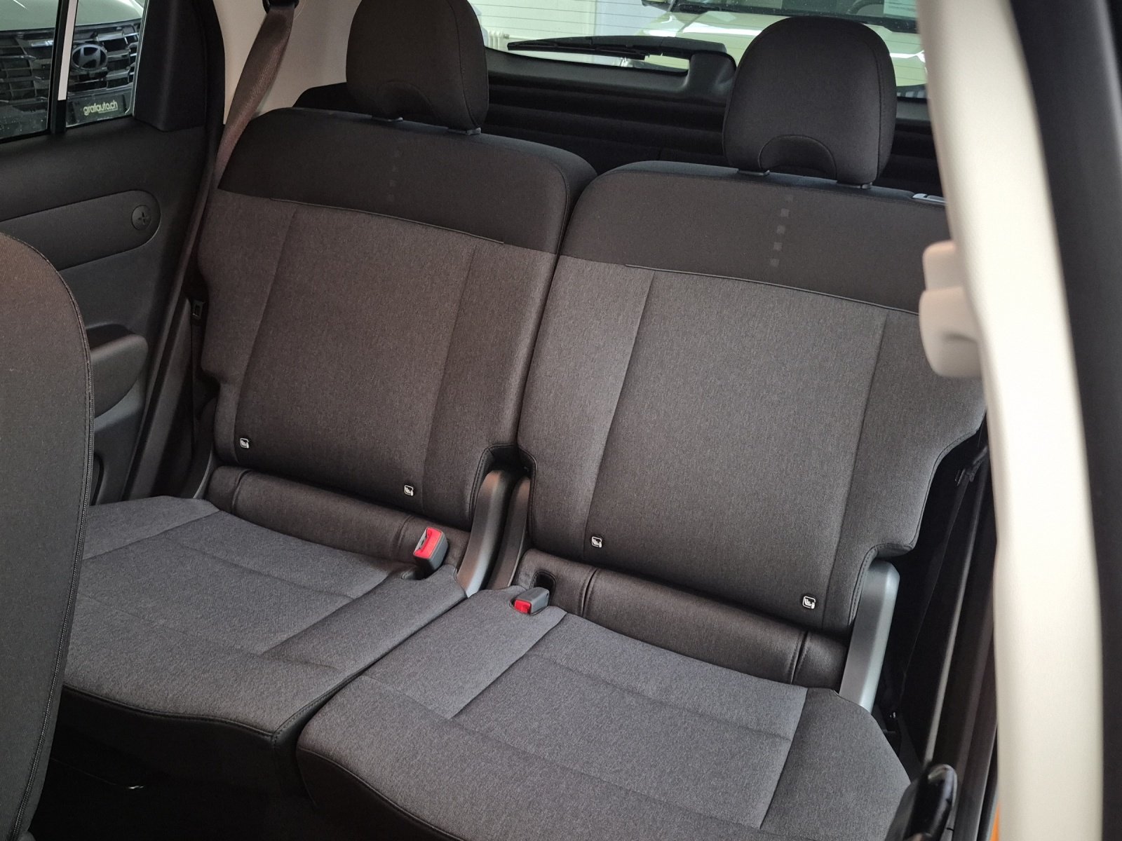 HYUNDAI Inster Electric Amplia Safe Tec / Heat Pump, Électrique, Voiture nouvelle, Automatique - 7