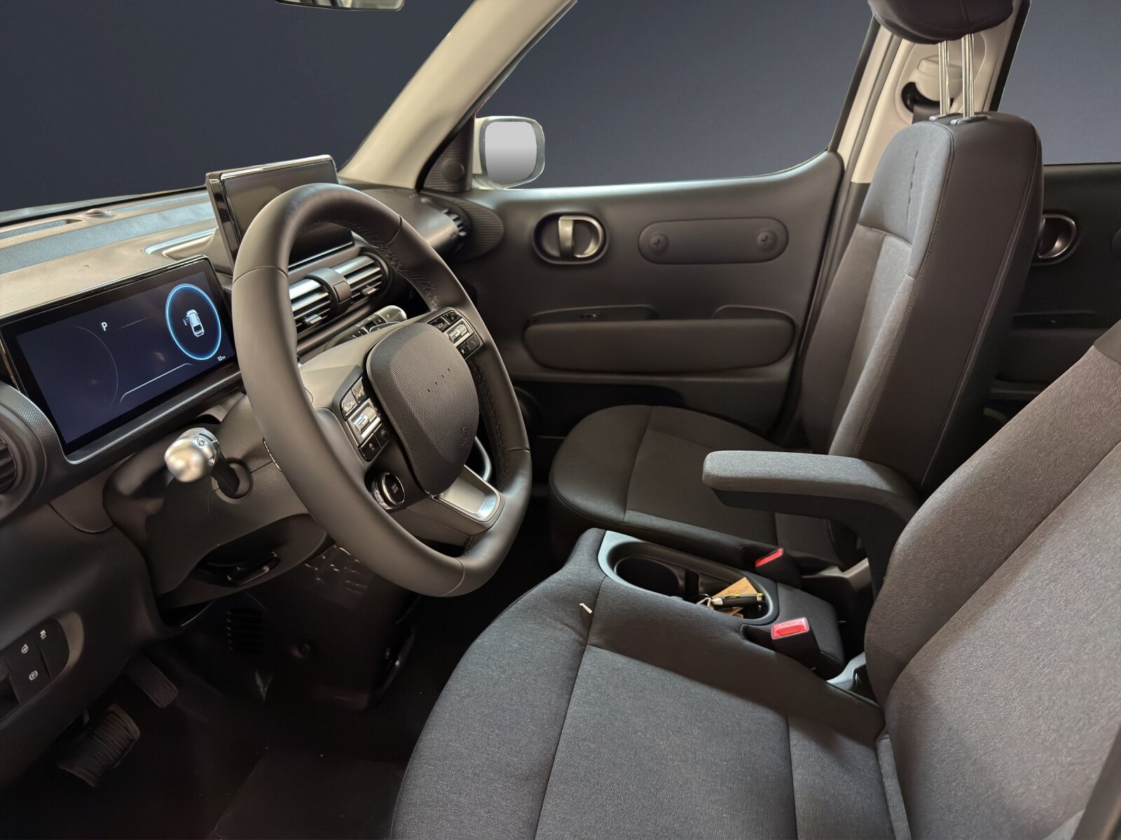 HYUNDAI Inster 49kWh Amplia, Elektro, Neuwagen, Automatik - 7