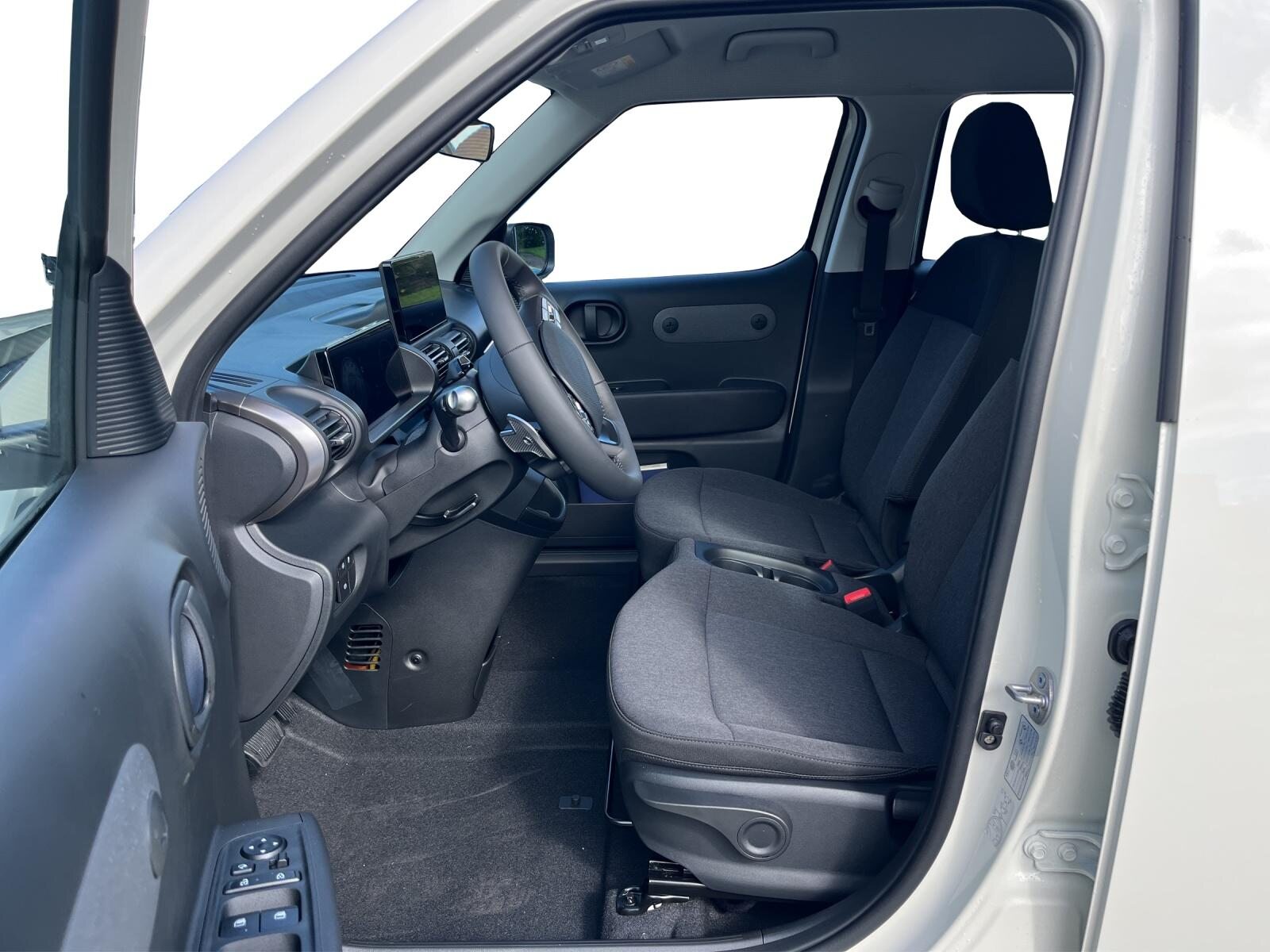 HYUNDAI Inster 49 kWh Electric Origo, Elettrica, Auto nuove, Automatico - 6